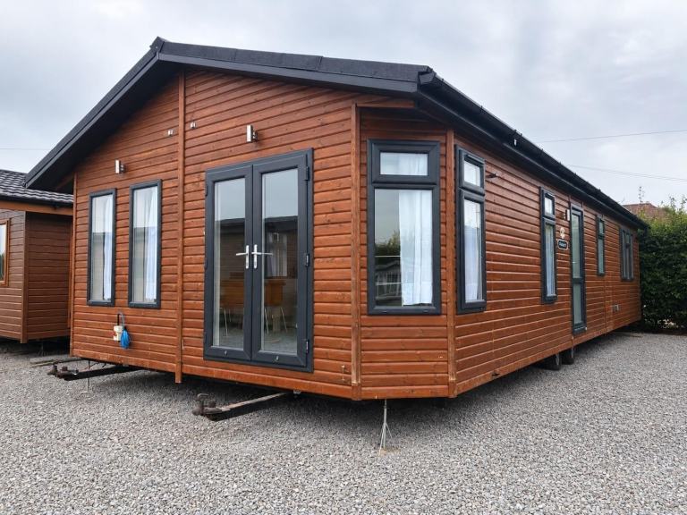 LUXURY 40X20 TWIN LODGE 2 BED • RESIDENTIAL STYLE • OFF SITE • £58,995