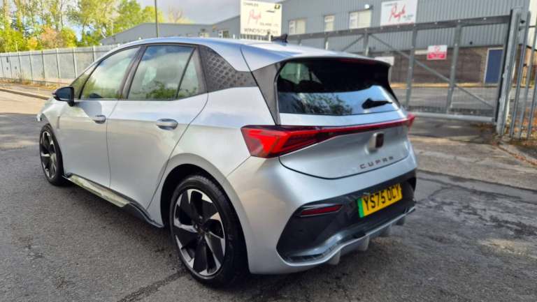 2025 75 CUPRA BORN 170kW e-Boost V1 59kWh 5dr Auto ELECTRIC Damaged Salvage