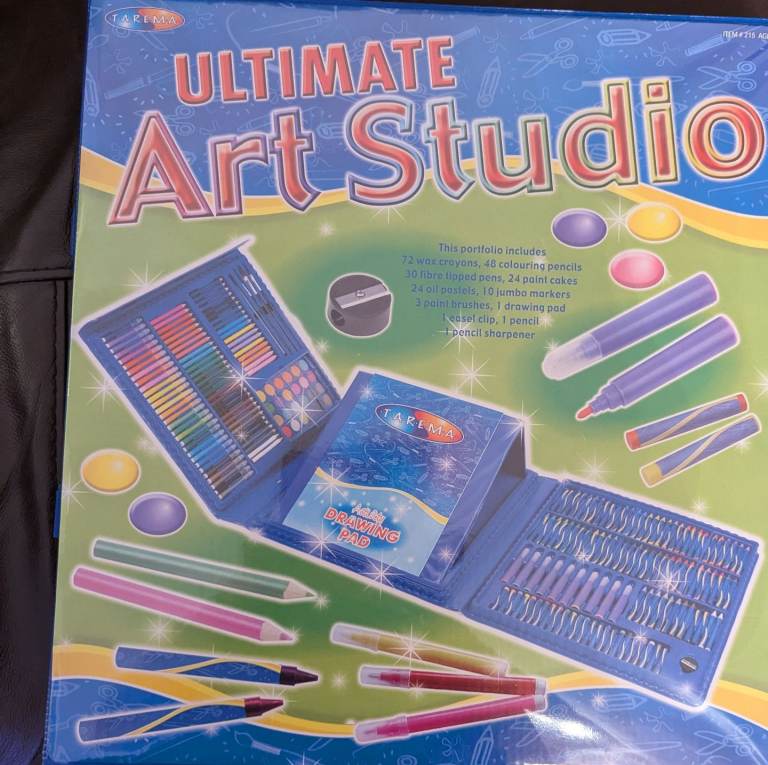 image for Ultimate Art Studio 