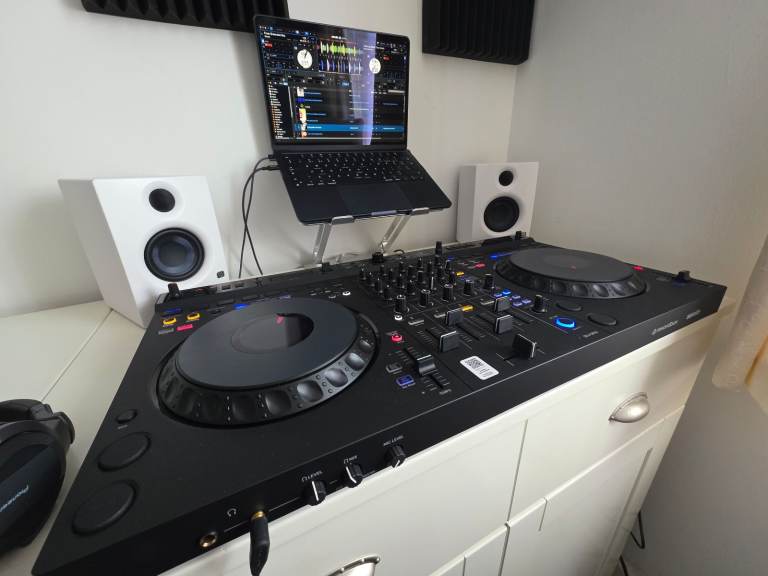 DDJ-GRV6 New Condition 