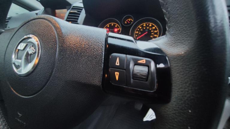 2012 Vauxhall Zafira 1.6 16V Exclusiv Euro 5 5dr MPV Petrol Manual