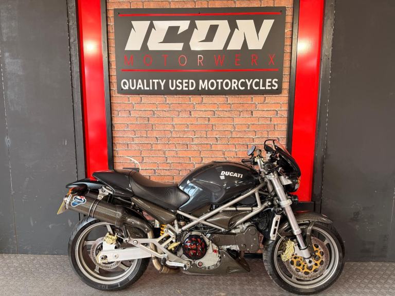 2001 Ducati S4, 916cc challenge 