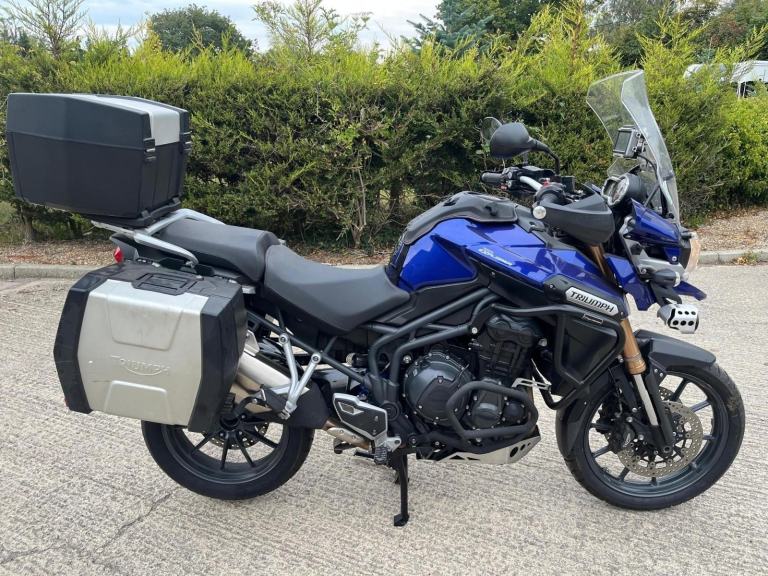 2012 12 TRIUMPH EXPLORER 1215 BLUE TIGER 1200 ADVENTURE TOURER FULL LUGGAGE