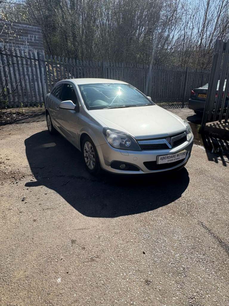 VAUXHALL ASTRA 1.4 i 16v SRi 2010