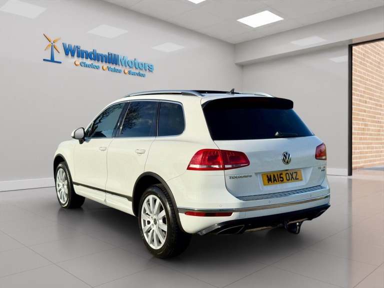 2015 Volkswagen Touareg 3.0 V6 TDI BlueMotion Tech 262 R-Line 5dr Tip Auto ESTATE DIESEL Automatic