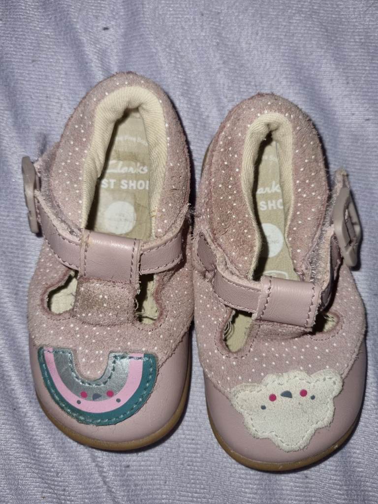 Clarks Roamer Mist T Girls Dusty Pink T-Bar Shoe