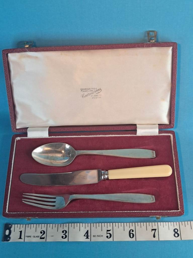 Vintage Walker & Hall Silver Christening Set in Original Presentation Box. 