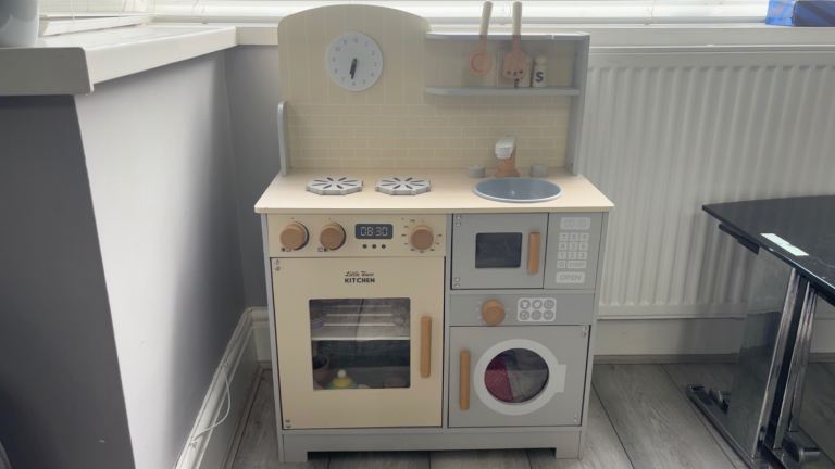 Kids Wooden Kitchen