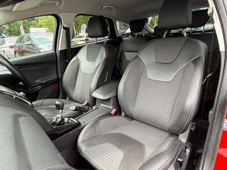 2016 FORD FOCUS 1.5 T EcoBoost Titanium X ULEZ Petrol Manual 5 Door