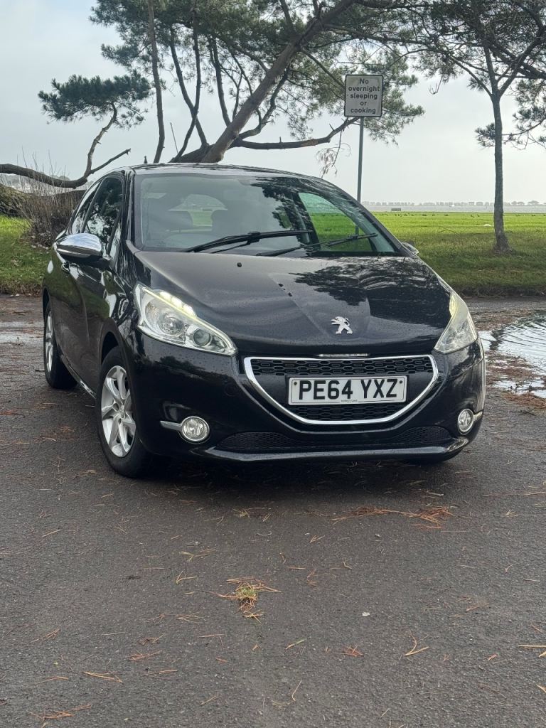 Peugeot, 208, Hatchback, 2014, Manual, 1199 (cc), 3 doors