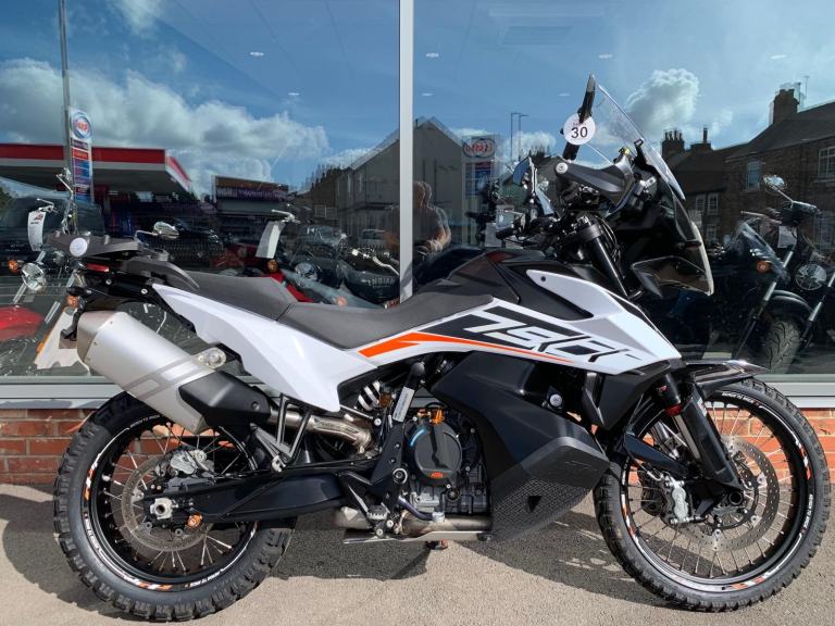 KTM 790 ADVENTURE - HEATED GRIPS - HEATED SEAT - 2 YEAR WARRANTY