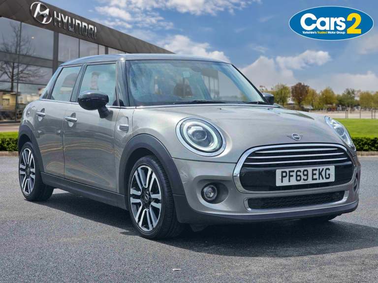 2019 MINI Hatch 1.5 Cooper Exclusive Hatchback 5dr Petrol Steptronic Euro 6 (s/s) (136 ps) Hatchb...