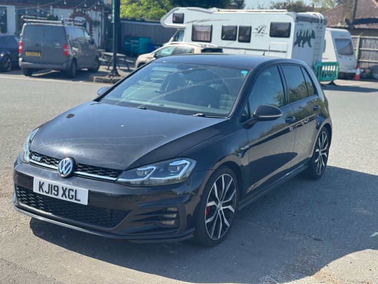 Volkswagen, GOLF GTD AUTOMATIC Hatchback, 2019, Semi-Auto, 1968 (cc), 5 doors px swap 