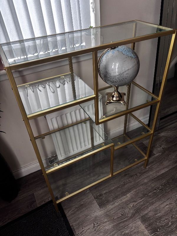 Gold & glass shelf unit 