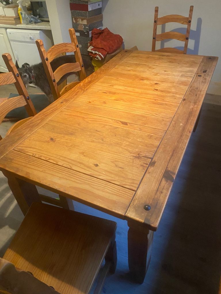 Dining room Table and chairs