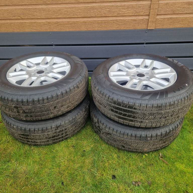 Genuine Landrover Defender Alloy Wheels