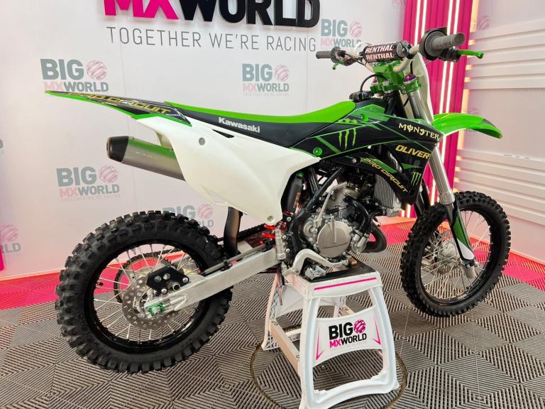 Kawasaki KX 85 2019 - Bud Racing Edition - 20 Genuine Hours 