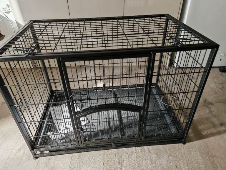 Dog / pet cage brand new