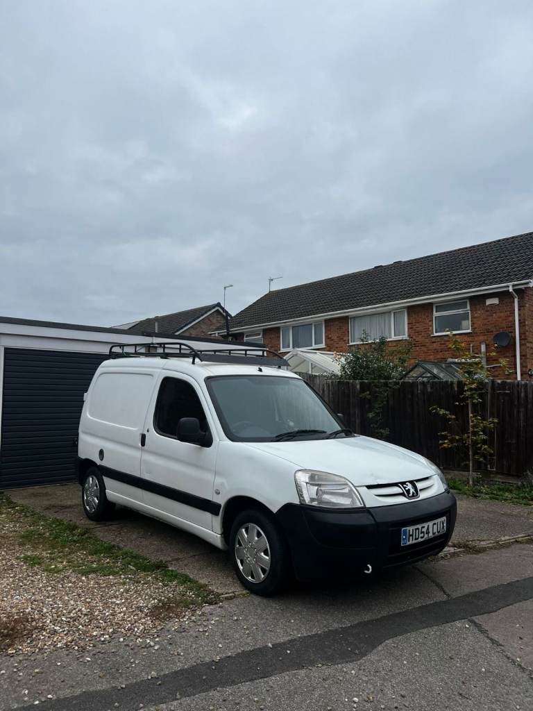 Peugeot Partner 1.9d - Micro Camper - MOT June 2026