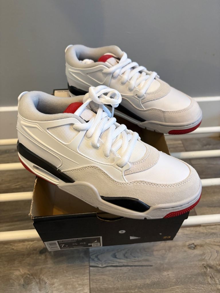 Brand new genuine Nike air Jordan 4 rm trainers size uk 6