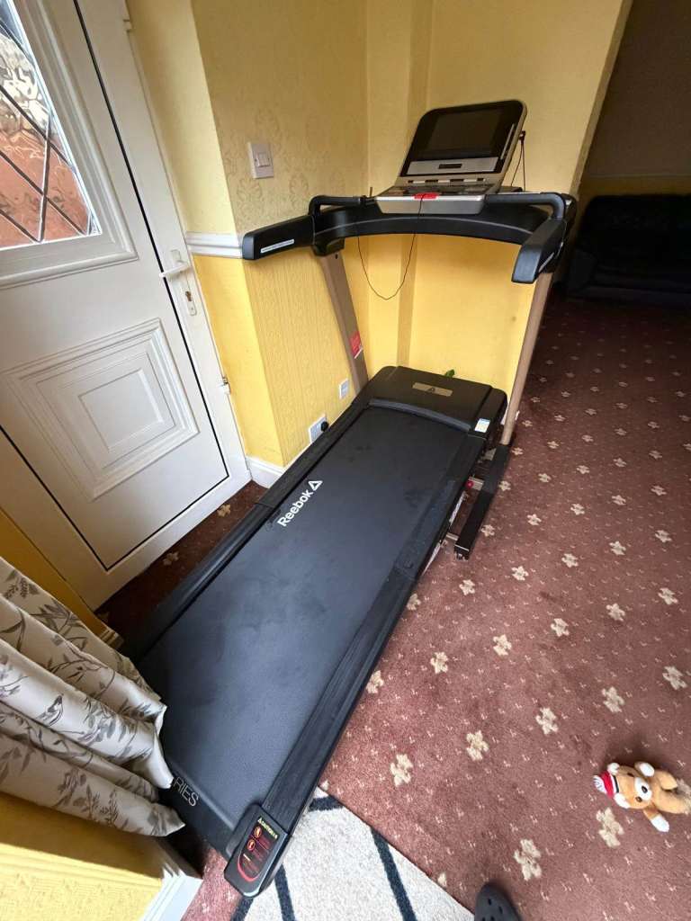 Reebok Jet 300+ TREADMILL