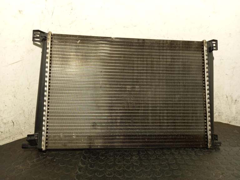 Mini (Bmw) Countryman Radiator 2010-2017 1.6l N16b16mo (N16b16a)