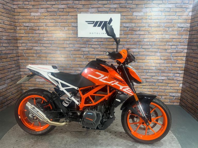 KTM 390 DUKE - NATIONWIDE DELIVERY - EXCELLENT CONDITION - FINANCE AVAILABLE 