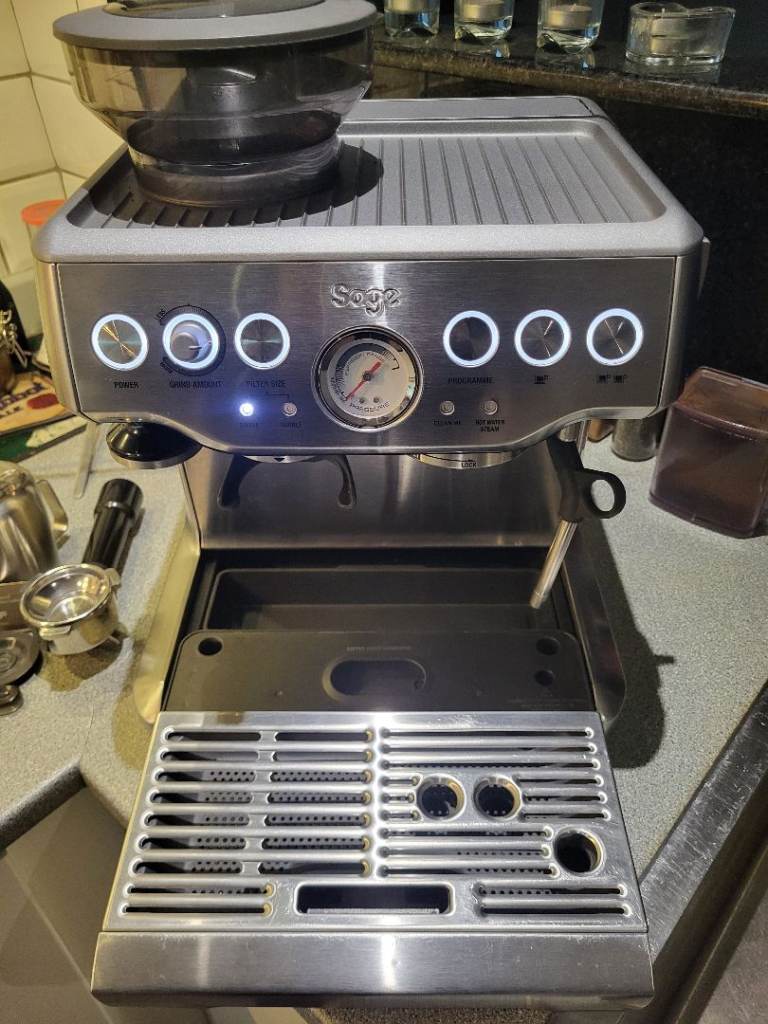 Sage The Barista Express Coffee Machine