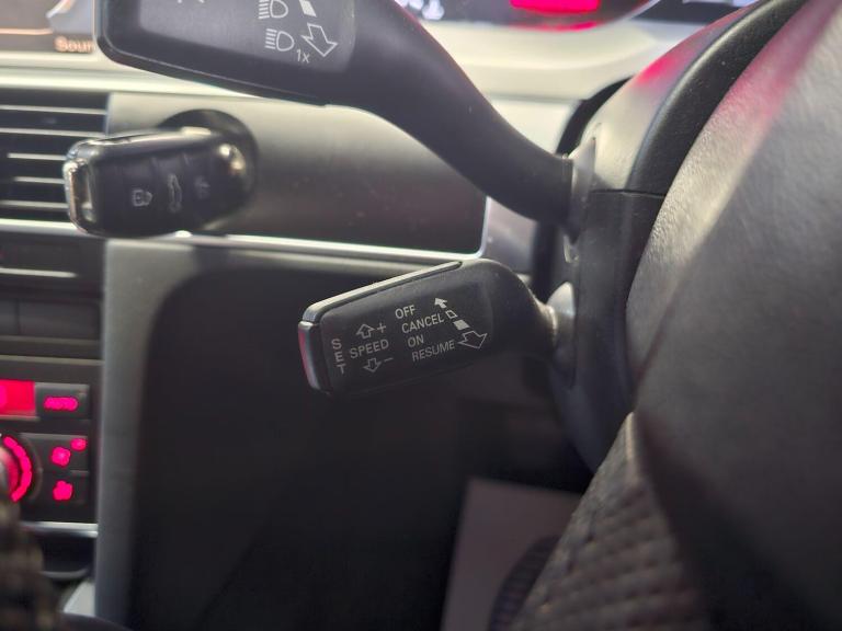 2011 Audi A6 Saloon 2.0 TDIe S line Euro 5 4dr SALOON Diesel Manual