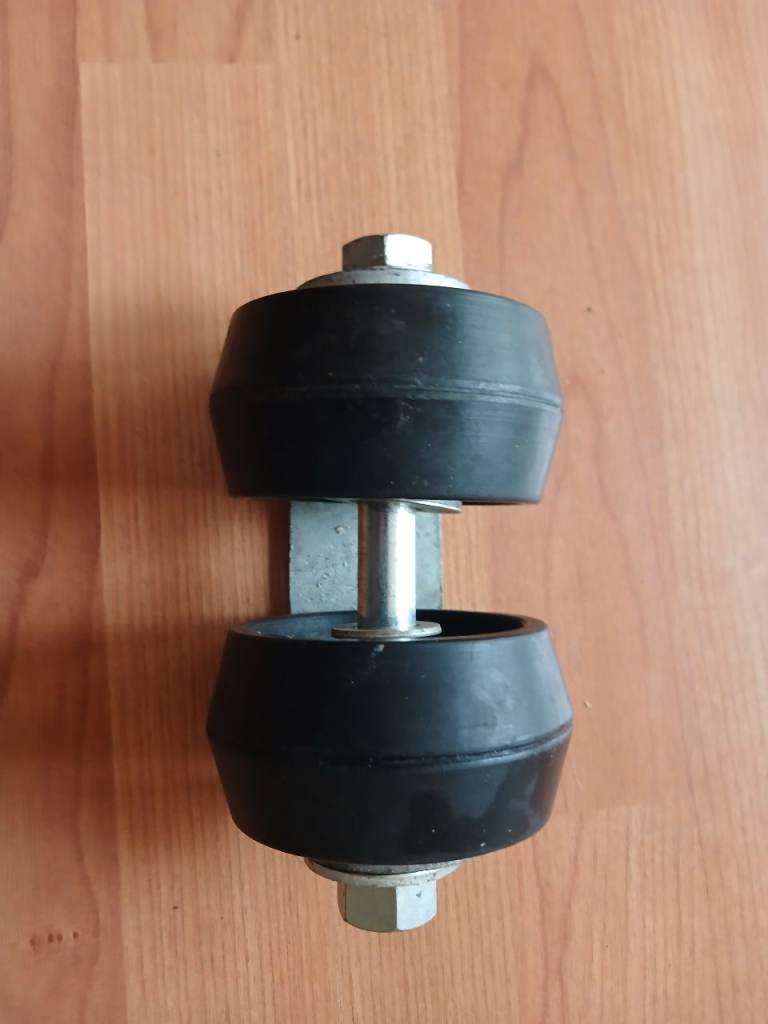 Black Boat Trailer Roller new Bracket – Good Condition
