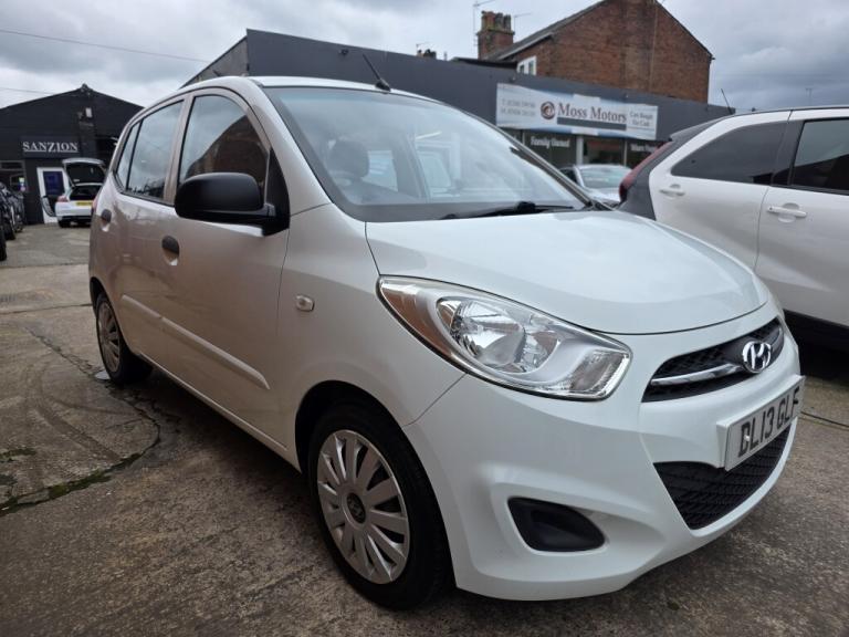 2013 Hyundai i10 1.2 Classic 5dr HATCHBACK PETROL Manual