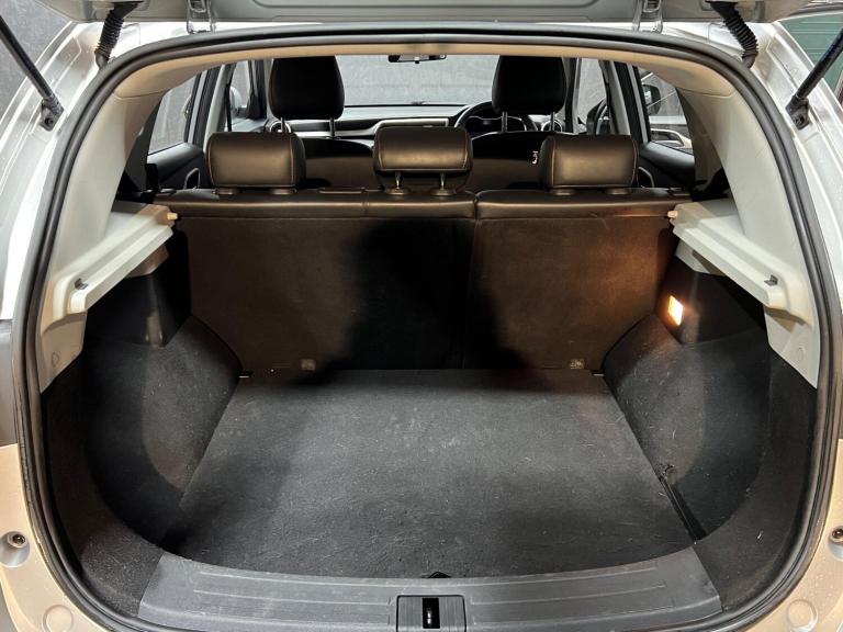 2020 MG MG ZS 1.0 T-GDI Exclusive Auto Euro 6 5dr HATCHBACK Petrol Automatic