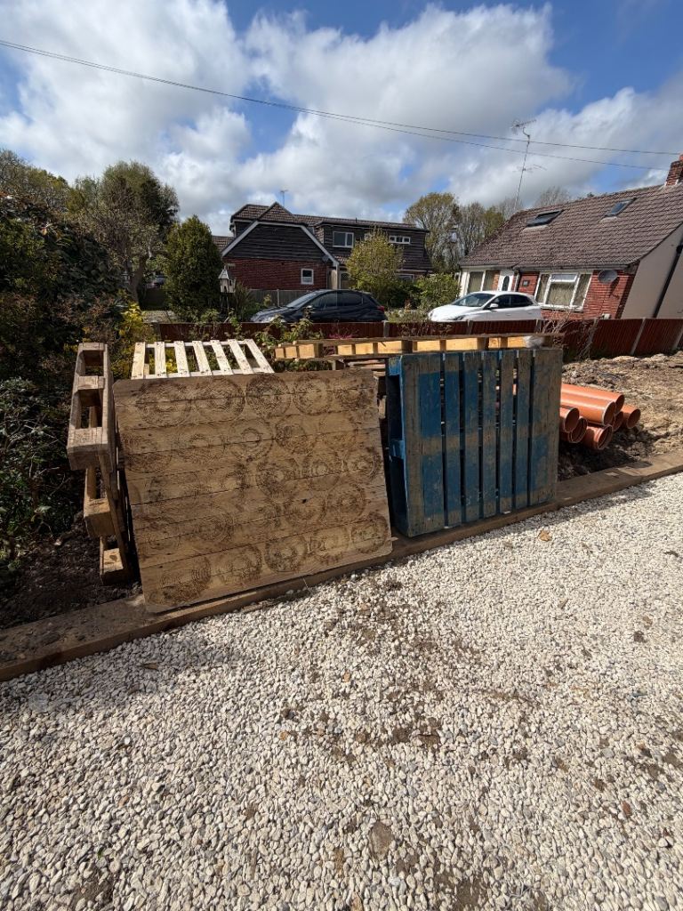 Pallets free 