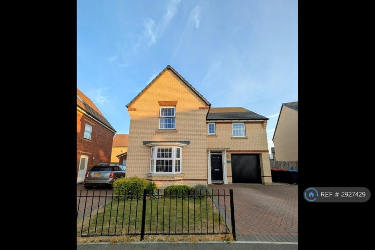 4 bedroom house in Mount Vernon Drive, Brooklands, Milton Keynes, MK10 (4 bed) (#2927429)