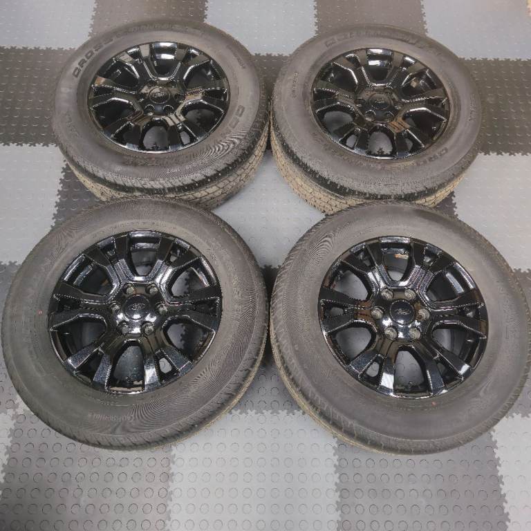 Genuine Ford Ranger Wildtrak 18" Black Alloy Wheels Bridgestone Dueler