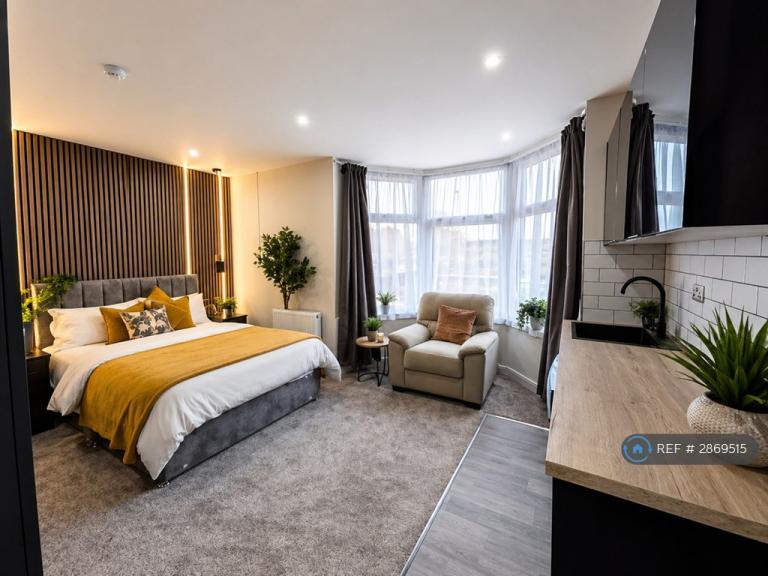 1 bedroom in Aylestone Road, Leicester, LE2 (#2869515)
