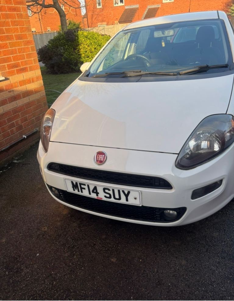 Fiat, PUNTO, Hatchback, 2014, Manual, 1368 (cc), 5 doors