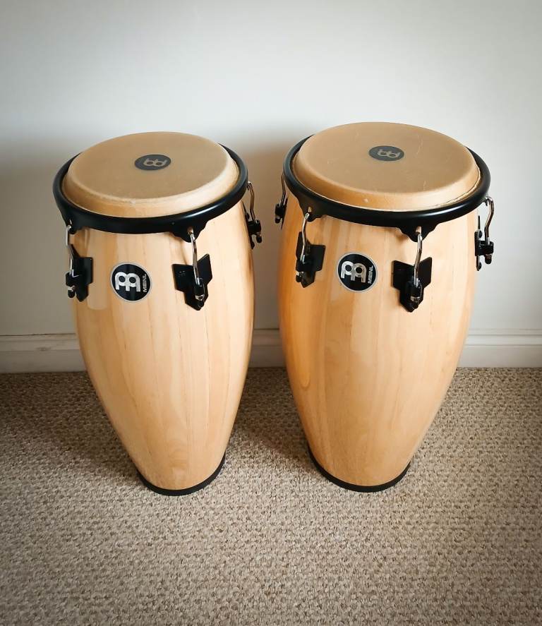 Meinl Headliner Conga Set in superb condition, natural wood + stands + bags