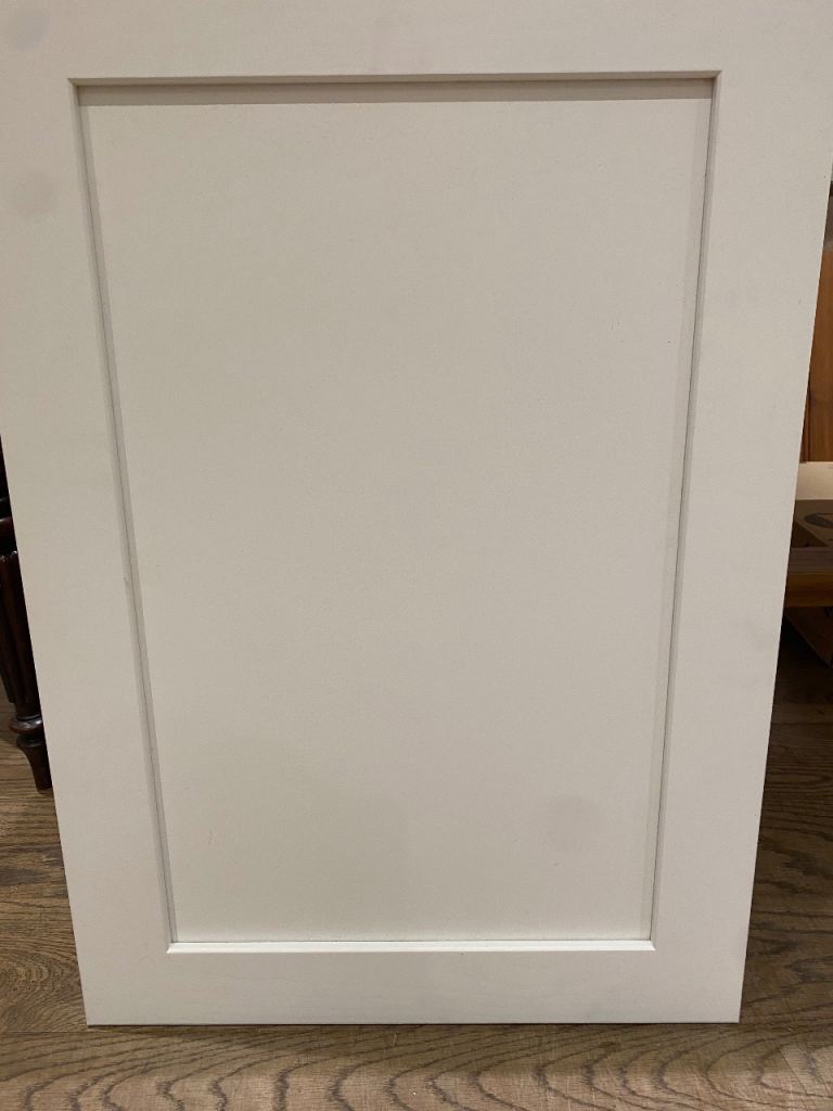 Brand new kitchen cupboard doors, drawer fronts, end panels, cornice and plinth