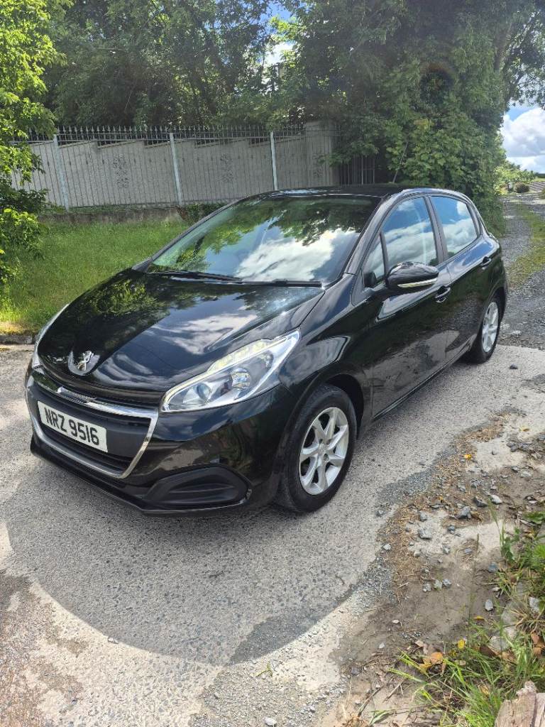 Peugeot, 208, Hatchback, 2018, Manual, 1199 (cc), 5 doors