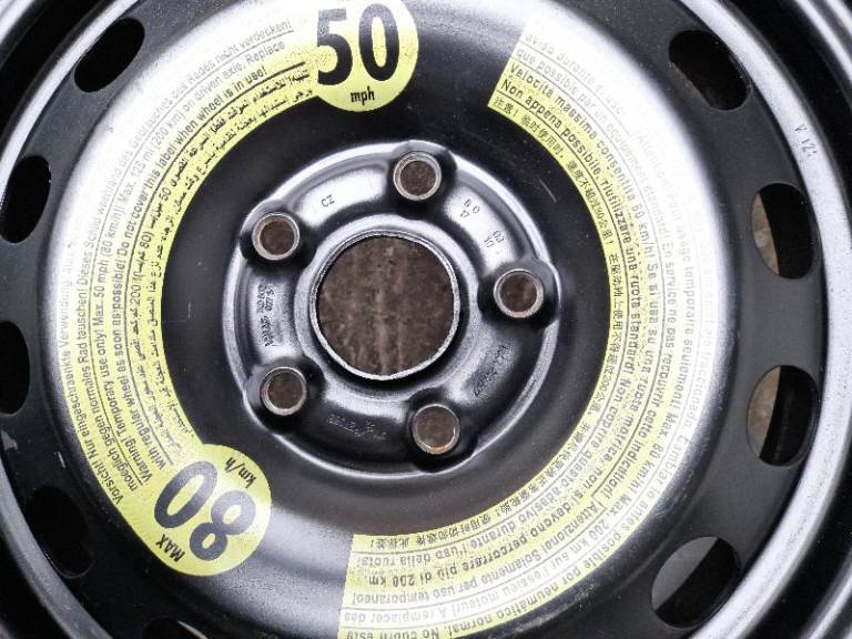 Four Skoda Yeti 16" alloy wheels and tyres, plus space saver wheel included.