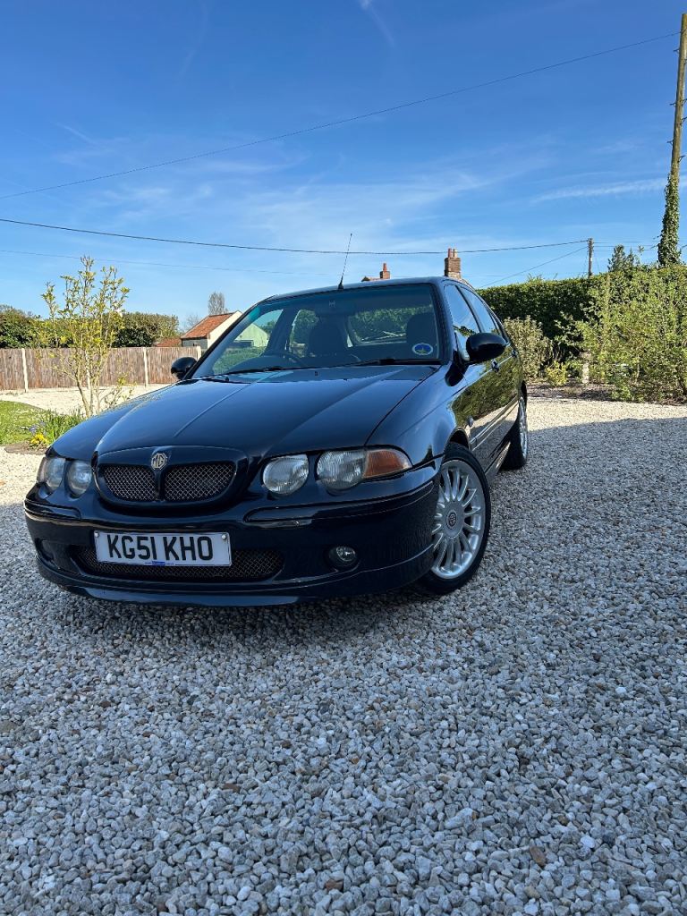 MG ZS 180 V6