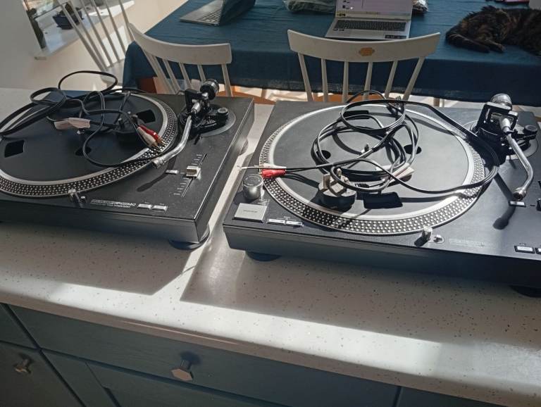 Reloop RP4000 MK2 Direct Drive Turntables - Pair