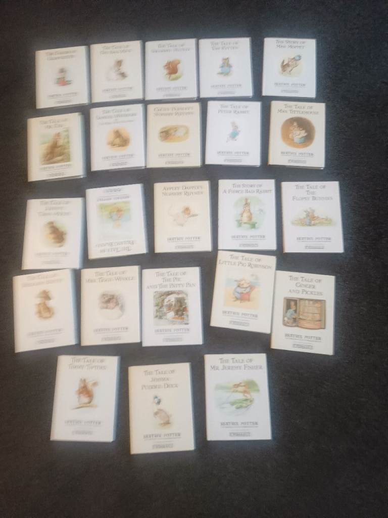 Set of Beatrix Potter Peter Rabbit story books 23