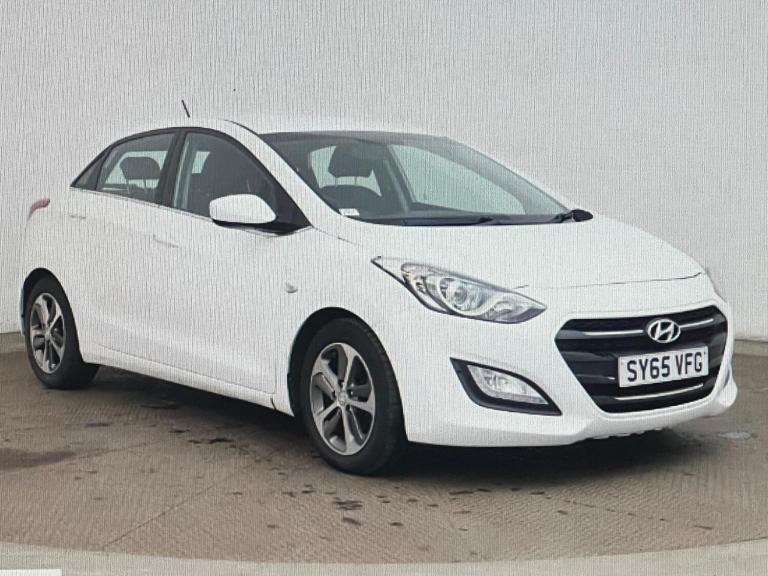 2015 Hyundai i30 1.6 CRDi Blue Drive SE 5dr DCT HATCHBACK DIESEL Automatic