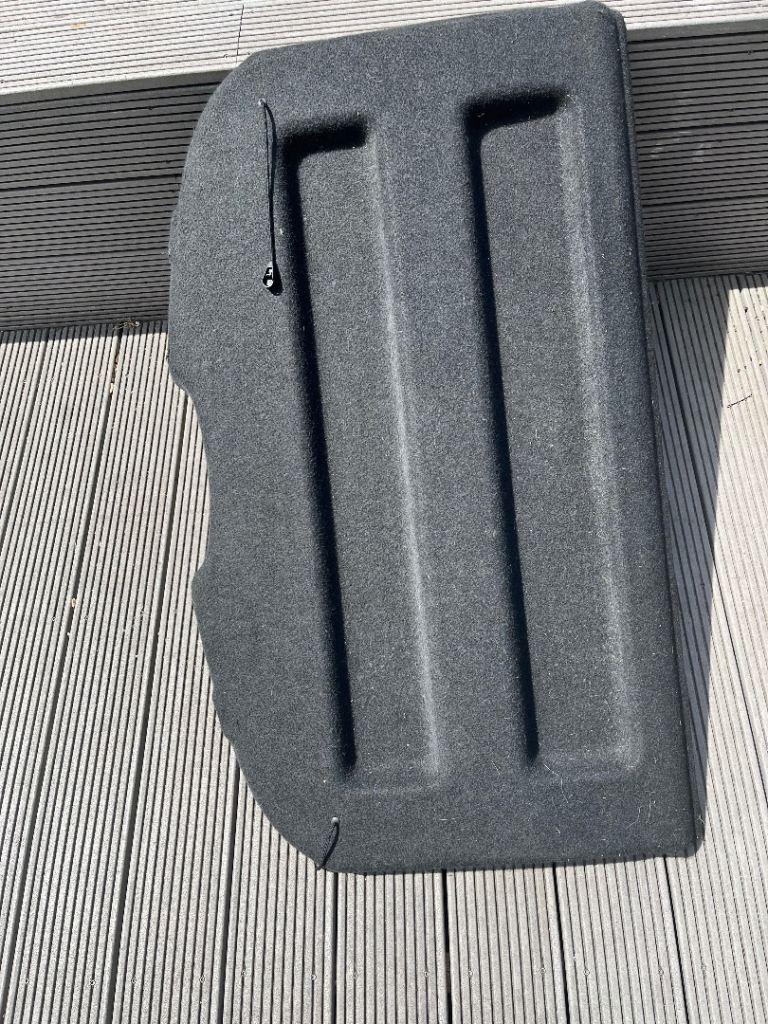 Car shelf qashqai 