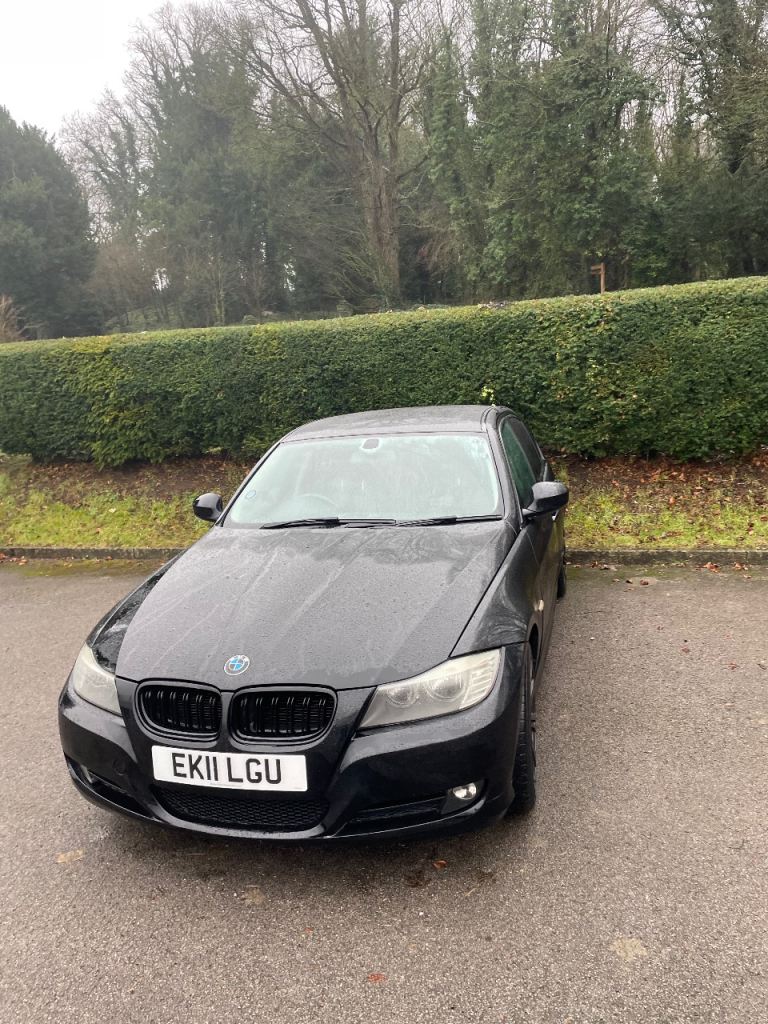 BMW, 3 SERIES, Saloon, 2011, Manual, 4 doors