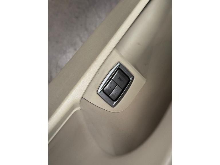 2010 Jaguar XF 3.0d V6 Premium Luxury 4dr Auto SALOON DIESEL Automatic