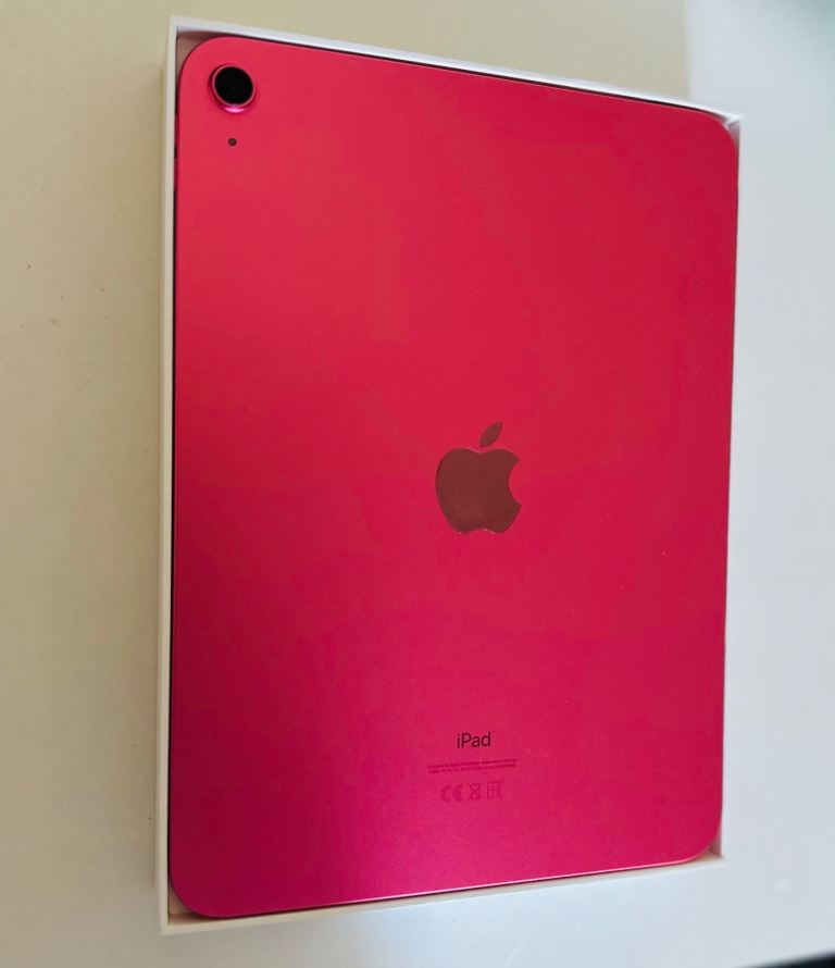 Apple iPad 10th Gen 2022. Like New 
