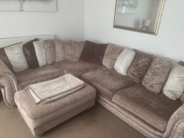 L shape corner sofa 